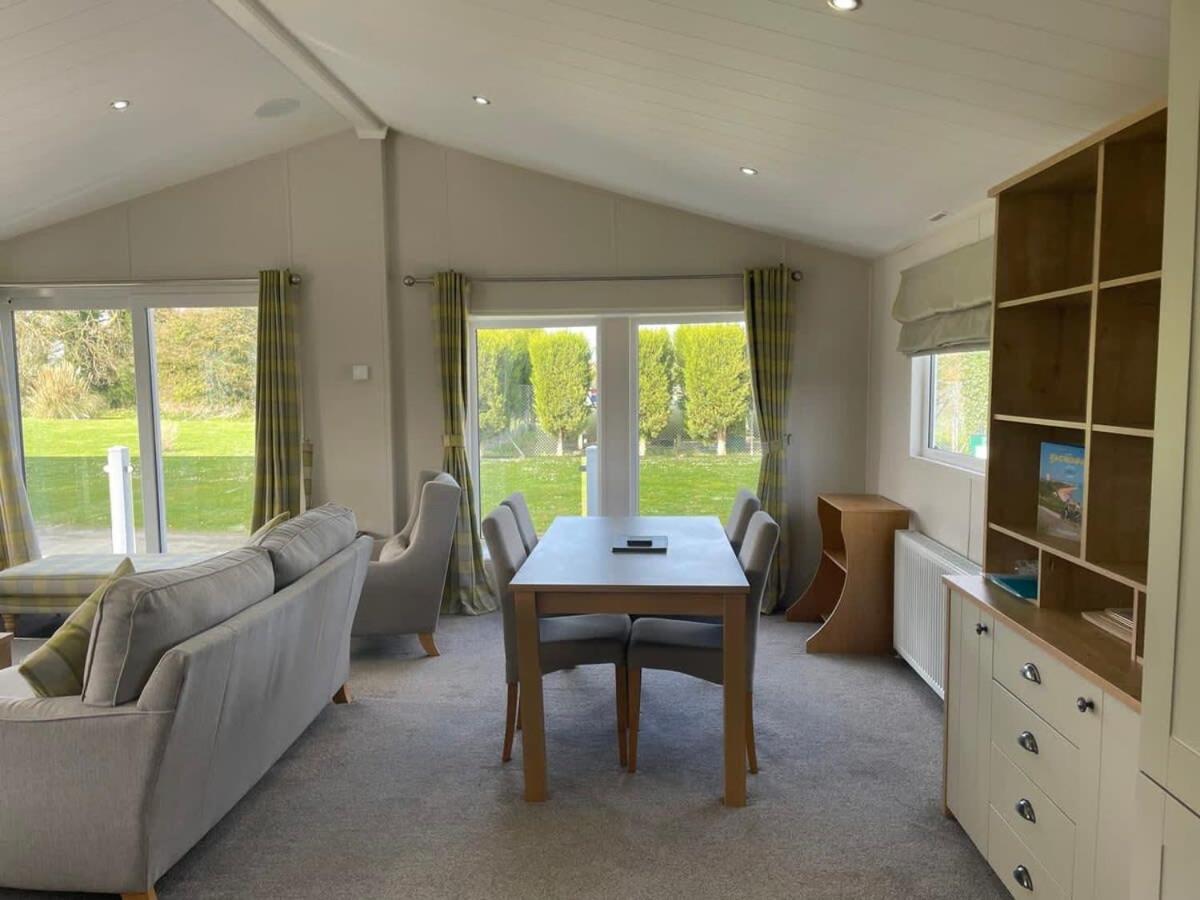 42 Woodland Walk Pevensey Bay Holiday Park Sleeps 6 المظهر الخارجي الصورة